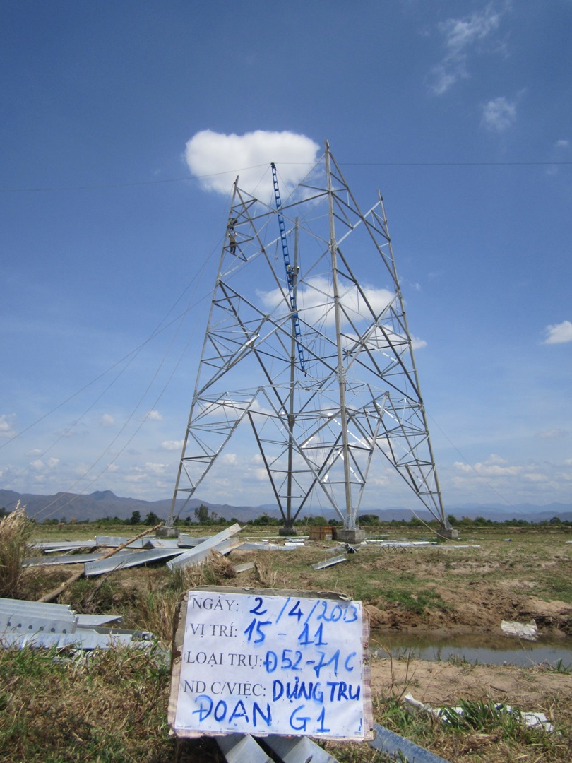 Dựng cột VT1511